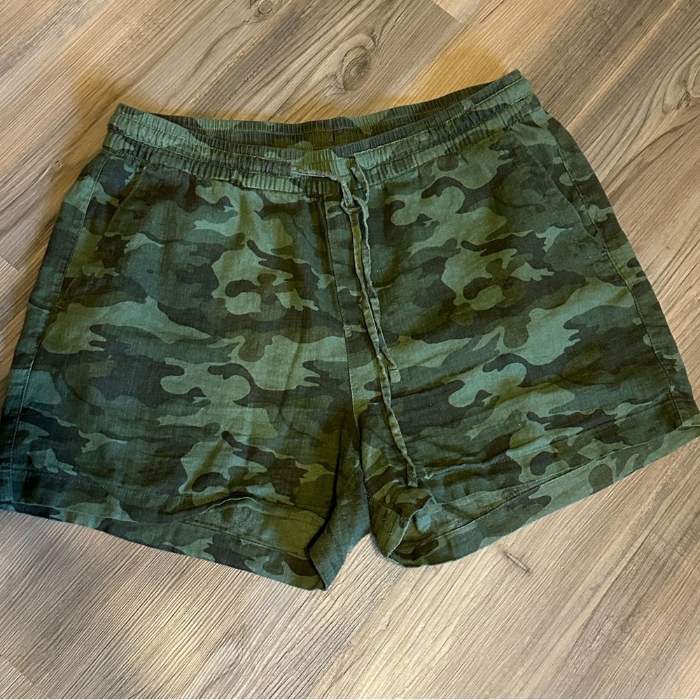 Old Navy Green Camo Knit Linen-Blend Shorts Large